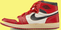 Michael-Jordans-Game-Worn-1985-Nike-Air-Jordan-1-0-Hero